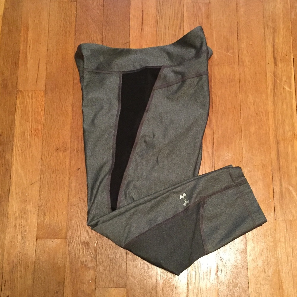 $$$Two for 25$$$ Under Armour Heat Gear Capri